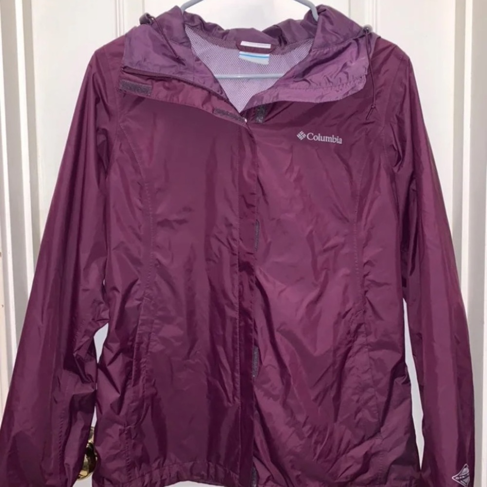 Columbia rain jacket